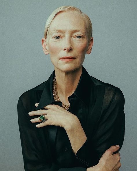 Tilda Swinton Gabriel, Ethereal Essence, Tilda Swinton, Virginia Woolf, Silver Crown, Oil Pastels, Aging Beautifully, Cheshire Cat, Black Art