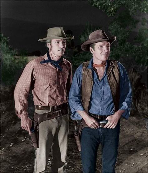 Old Western Actors, Eric Fleming, Western Hero, Trail Boss, Tv Westerns, Hero Movie, Classic Television, Great Western, Retro Tv