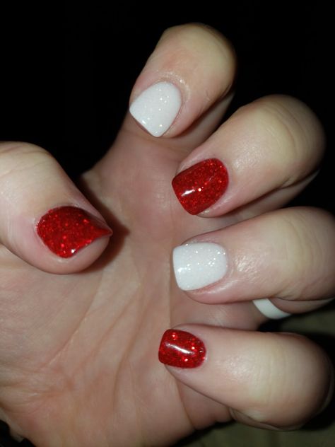 White With Red Glitter Nails, Red And White Dip Powder Nails, Really Short Nails, Christmas Nails Glitter, Red Nails Glitter, Usa Nails, Nail Goals, Christmas Gel, Sunflower Nails