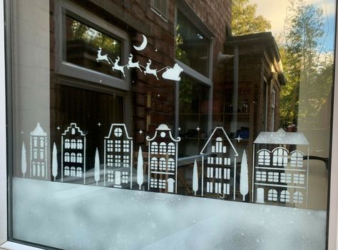 Christmas Window Stencils, Window Stencils, Snow Spray, Amsterdam Style, Window Markers, Patio Slabs, Stencils For Wood Signs, Christmas Window Display, Tree Stencil