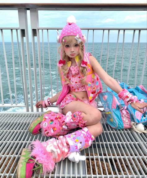 Beach Gyaru Outfits, Summer Gyaru, Hime Gyaru Fashion Summer, Girl Outfits Summer, Gyaru Outfits, Harajuku Decora Kei, Pink Fairy Kei Dress For Summer, Jfashion Decora, Decora Harajuku