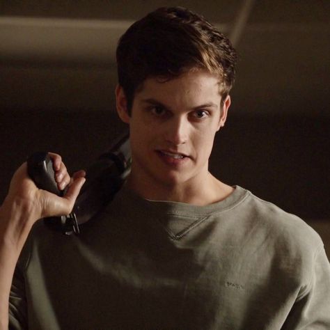 Issac Teen Wolf, Daniel Sharman Teen Wolf, Teen Wolf Actors, Japan 80's Aesthetic, Teen Wolf Isaac, Isaac Lahey, Boys Hockey, The Fallen Angel