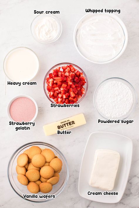 Strawberry Lasagna ingredients. Strawberry Lasagna Desserts, Lasagna Desserts, Strawberry Lush, Strawberry Lasagna, Cream Jello, Baileys Fudge, Delight Dessert, Cheesecake Strawberry, Vanilla Wafer Crust