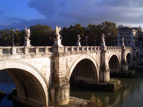 Gian Lorenzo Bernini Angels of Ponte Sant'Angelo 1667–1669 Baroque Roman Bridge, Stone Deck, Gian Lorenzo Bernini, Lorenzo Bernini, Equestrian Statue, Romantic Things To Do, Roman Architecture, Arch Bridge, Sardinia Italy