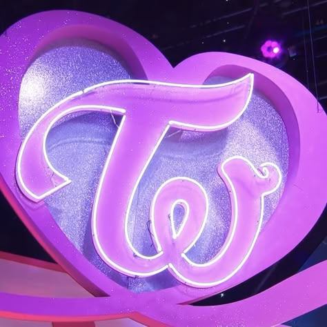 twice logo icon Dark Purple Logo, Cover Photos Facebook Aesthetic, Twice Logo, Logo Twice, Facebook Aesthetic, Purple Names, Cover Photos Facebook, School Icon, Purple Logo