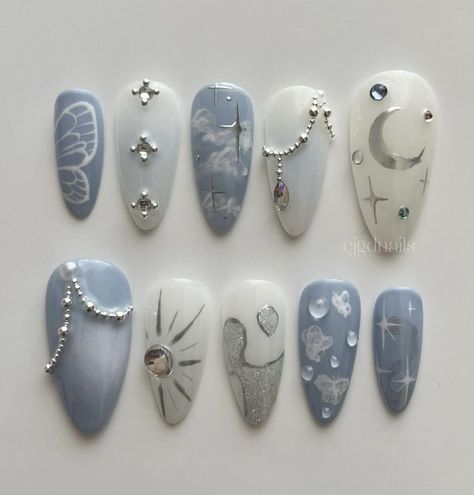 Nails Ideas Short, Blue And White Nails, Fake Nails Designs, Gel Nail Strips, Really Cute Nails, Pretty Gel Nails, Soft Nails, Nail Sticker, Nails Desing