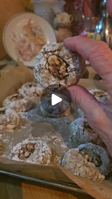 loriana shea on Instagram: "Hello Everyone 💖 Italian Walnut Cookies, also known as "Dolci di Noci," are delicious and easy 4-ingredient cookies. These traditional Italian cookies are great for anyone who loves walnuts and are perfect for any occasion.  If you're looking for a really easy cookie recipe you found one. Be sure to save this recipe if you love walnuts.  ✅️ Ingredients ✅️ ✅️ walnuts  ✅️ Egg whites  ✅️ sugar ✅️ vanilla  ✅️ power sugar  #Italianfood #Italiancookies#walnutcookies#cookierecipe #cookies #cookierecipes#homebaker #italianrecipes #italianrecipe #thefeedfeed #thebakefeed" Traditional Italian Cookies, 4 Ingredient Cookies, Easy Cookie Recipe, Walnut Cookies, Italian Cookies, 4 Ingredient, Easy Cookie Recipes, Easy Cookies, Egg Whites