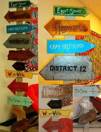 Book Setting Signpost Home Cartoon, Monsters University, Spooky Halloween Decorations, Directional Signs, Sign Post, Halloween Signs, Outdoor Halloween, Disney Halloween, Halloween Outdoor Decorations