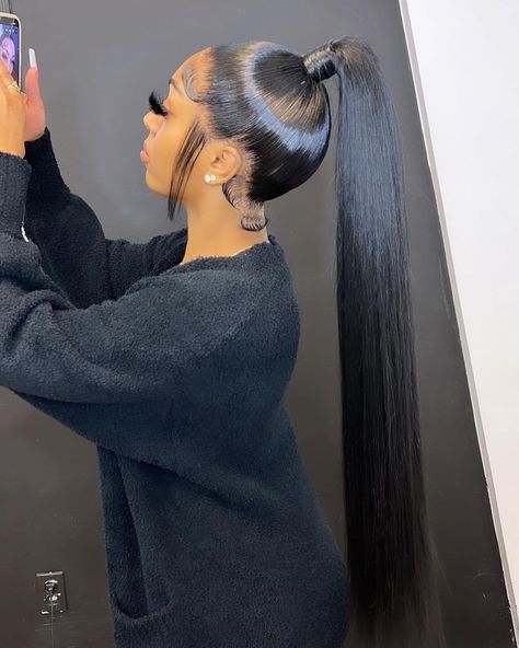 DAILY DOSE OF HAIR™️ on Instagram: “@lizzylovehair Two Frontal pony looking like a full lace 😝😍 . . . @miya_michele 💓 #2frontalponytail #twofrontalponytail #frontalinstall…” Fav Hairstyles, Quick Weaves, Long Ponytail, Weave Ponytail Hairstyles, Sleek Ponytail Hairstyles, Weave Ponytail, Black Ponytail Hairstyles, Birthday Hairstyles, Hairstyle Inspiration