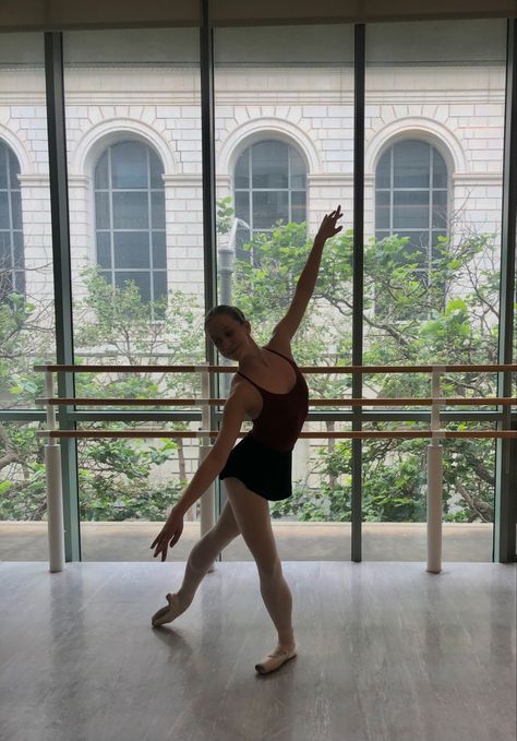 Sam Francisco, Aesthetic Window, Ballet Dance Academy, Ballet Bar, Ballet Shows, San Francisco Ballet, Ballet Aesthetic, Ballet Studio, Ballet Pictures