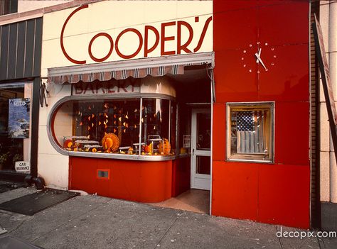 Art Deco Homes, Bakery Art, Storefront Signs, Streamline Moderne, Blog Art, Art Deco Buildings, Shop Fronts, Art Deco Architecture, Tap Room