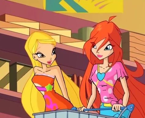 Winx Club Bloom And Stella, Bloom And Stella, Stella Winx Club, Winx Flora, Winx Club Bloom, Stella Winx, Frozen Sisters, Bloom Winx, Las Winx