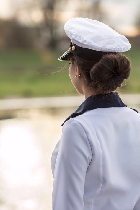 Seawoman In Uniform, Female Navy Officer, Sailor Aesthetic, Motivation Study, Caps For Women, Wattpad, Models, Collage, Navy