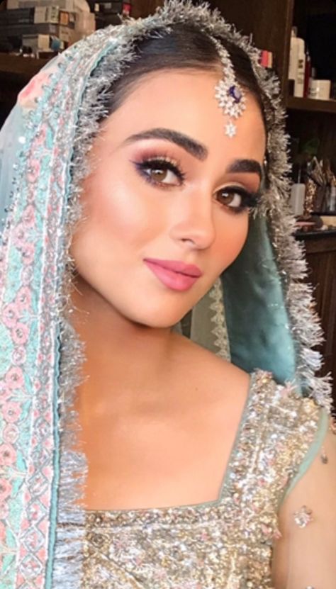 Sky Blue Dress Makeup Ideas, Pakistani Light Makeup, Sky Blue Dress Makeup, Ice Blue Makeup, Sky Blue Eye Makeup, Nikkah Makeup, Desi Bridal Makeup, Baat Pakki, Ice Blue Dress