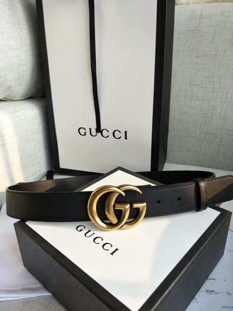 Gucci Belts Women, Fancy Gifts For Women, Gucci Stuff, Gucci Belt Women, Belts Aesthetic, Gucci Belt Outfit, Gucci Outfit, Gucci Clothes, Belt Gucci