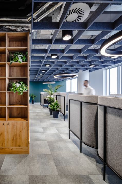 Open Concept Office, Carpet Hallway, Office Ceiling, Acoustic Ceiling, Industrial Office Design, Office Design Inspiration, Open Ceiling, Office Interior Design Modern, Modern Office Interiors