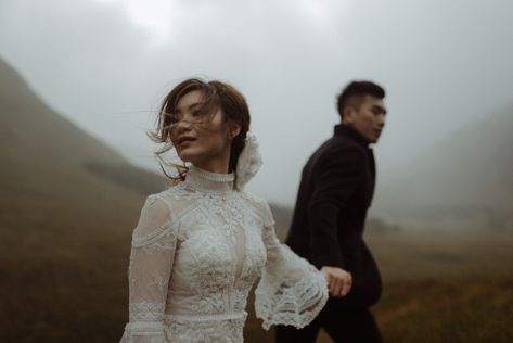 Kim Wedding, Shooting Couple, The Fear Of Failure, Wedding Portrait Poses, Pre Wedding Photoshoot Outdoor, Fear Of Failure, Wedding Photoshoot Poses, Scotland Wedding, Couple Picture