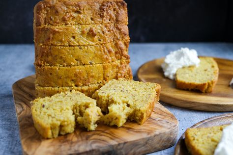 Dried Mango Bread (Pantry Recipe, Vegan) Mango Recipes Vegan, Dried Mango Recipe, Mango Recipes Healthy, Mango Muffins, Mango Bread, Pantry Recipe, Mango Recipe, Dried Mango, Better Breakfast