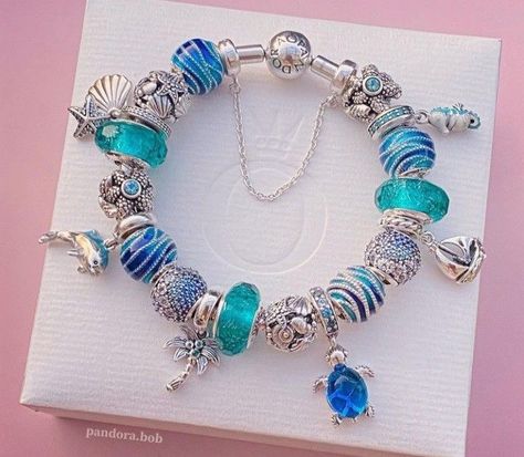 Blue Pandora Bracelet Ideas, Blue Charm Bracelet, Blue Pandora Bracelet, Body Jewelry Diy, Pandora Bracelet Charms Ideas, Charm Bracelets For Girls, Pandora Bracelet Designs, Pandora Jewelry Charms, Pandora Blue