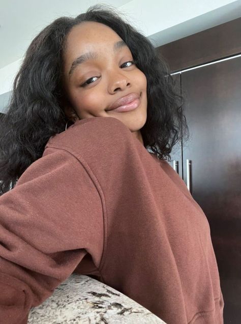 Marsai Martin 2023, Marisa Martin, Marsai Martin Outfit, Marsai Martin, Lovers Aesthetic, Female Celebrity Crush, Brown Skin Makeup, Celeb Crush, Hair Tattoos