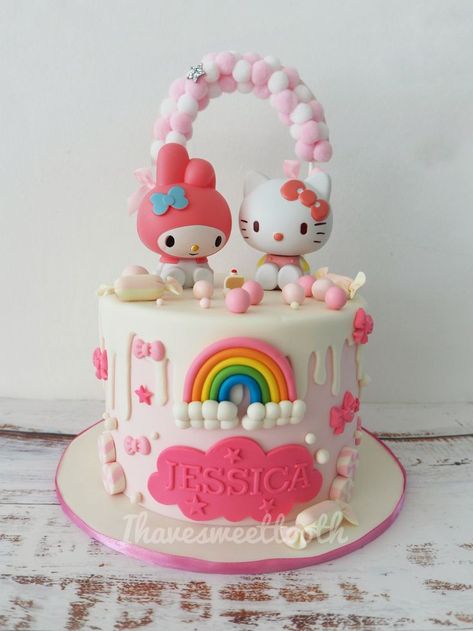 Hello Kitty Birthday Party Ideas Cake, Gateau Hello Kitty, Bday Cakes For Girls, Hello Kitty Cake Design, Melody And Hello Kitty, Hello Kitty Birthday Theme, Hello Kitty Theme Party, Hello Kitty Birthday Cake, Candy Birthday Cakes