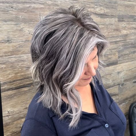 Tousled Streaky Salt-and-Pepper Lob Balayage With Lowlights, Salt And Pepper Hair Color, Pepper Hair Color, Grey Brown Hair, Black Balayage, Silver Ombre Hair, Pepper Hair, Gray Balayage, Gray Ombre