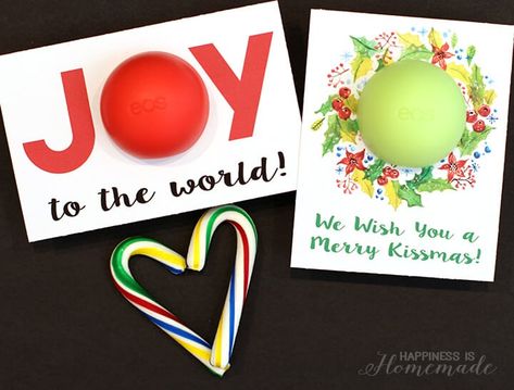 Holiday Crafts Gifts, Merry Kissmas, Inexpensive Christmas Gifts, Lip Balm Gift, Happiness Is Homemade, Eos Lip Balm, Hand Balm, Last Minute Christmas Gifts, Holiday Printables