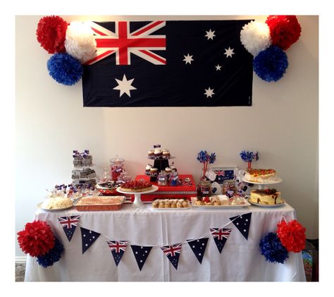 Australia day candy buffet. Australia Party Decorations, Australia Themed Party, Australia Day Decorations, Australia Day Party, Australia Fun Facts, Aussie Party, Citizenship Party, Australian Citizenship, Australian Party