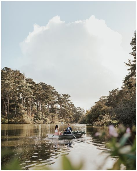 Meg's Marvels Photography - Golden Gate Park & Stow Lake Rowboat Engagement Session in San Francisco Muir Beach, Stinson Beach, Muir Woods, Palace Of Fine Arts, Popular Photography, Golden Gate Park, California Engagement, Before Sunset, Row Boat