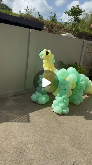 Decor Hut on Instagram: "What are we gonna call our very 1st baby balloon Dino? 🦕 🦖 Drop some names in the comments?! lol   Always love a challenge & it was soo much fun putting this together and seeing it come to life. 💚  #eventplanner #dinosaur #dinothemeparty #dinothemebirthday #balloondecoration" Dinosaur Balloon Decorations, Balloon Dinosaur, Baby Dinosaur Party, How To Make Balloon, Dinosaur Balloons, Balloon Modelling, Toddler Birthday Party, Baby Balloon, What Are We