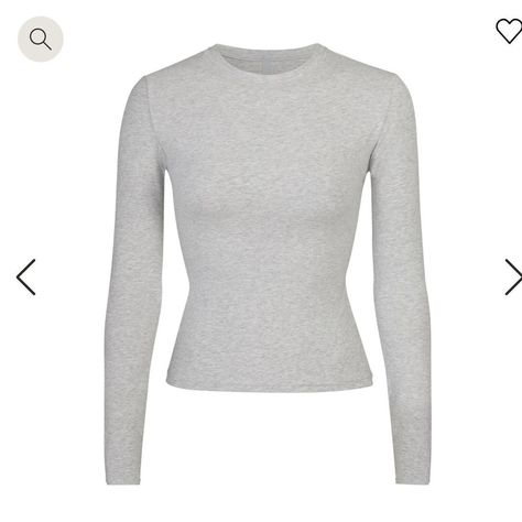 Skims Cotton Jersey Long Sleeve
Brand new with tags. Light heather grey color. 


#skims #longsleeve #top #basic #fashion High Neck Long Sleeve Top, High Neck Blouse, White Long Sleeve Blouse, Jersey Long Sleeve, Round Neck Tops, Collar Blouse, Basic Outfits, Lounge Set, Sleeve Cotton