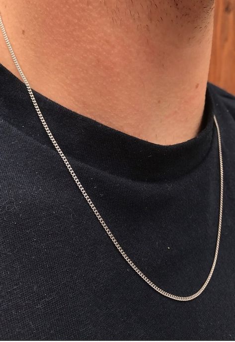 Kalung Aesthetic Boy, Chains For Men Silver, Silver Chain For Men Mens Fashion, Guys Chains, Silver Chains For Men, Chain For Boys, Silver Chain Men, Men Silver Chain, Guys Jewelry