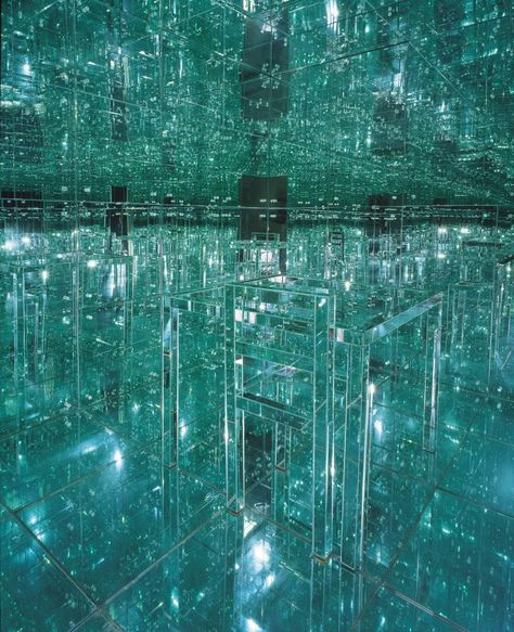 #mirrors on the floor, ceiling, and walls with #transparent furniture http://thetechscoopblog.blogspot.com Lucas Samaras, Infinity Room, Mirror Room, Infinity Mirror, Yayoi Kusama, Light Installation, Samara, Art Abstrait, Light Art