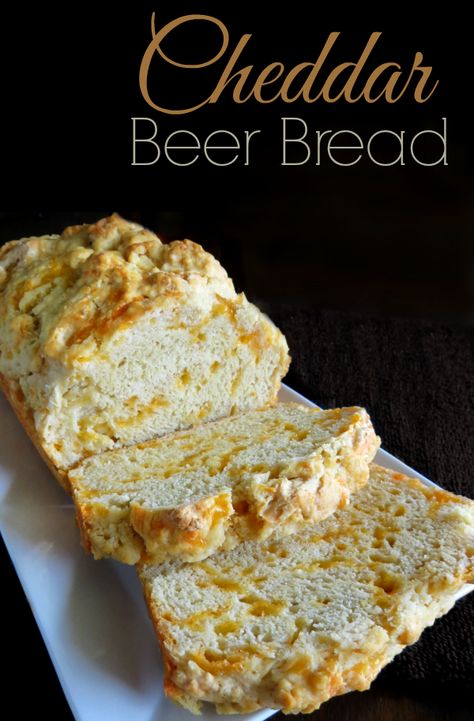 Easy Cheddar Beer Bread Recipe - A Helicopter Mom Beer Cheese Bread 12 Tomatoes, Cheddar Beer Bread, Beer Cheese Bread, Oven Baked Bread, Beer Bread Recipe, Cheese Butter, Beer Bread, Beer Cheese, Bacon Cheddar