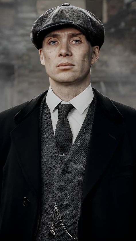 Peaky Blinders Costume, Albert Einstein Photo, Peaky Blinders Poster, Peaky Blinders Characters, Peaky Blinders Wallpaper, Peaky Blinders Thomas, Peaky Blinders Tommy Shelby, Cillian Murphy Peaky Blinders, Foto Top