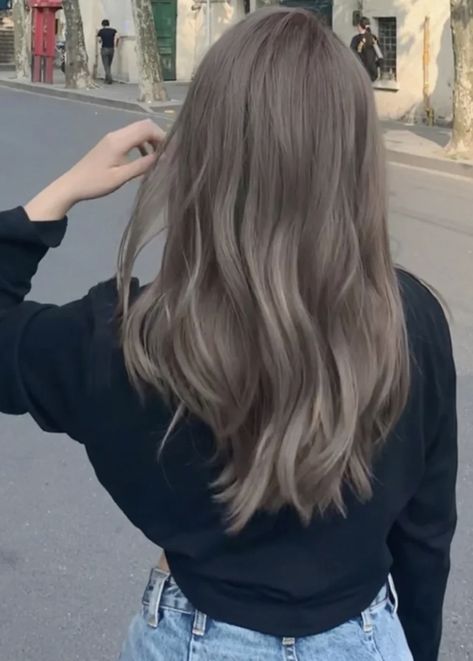 Hair Color Grey Brown, Light Grey Brown Hair, Grey Light Brown Hair, Greyish Blonde Highlights, Mushroom Gray Hair, Ash Brown Gray Hair, Ashy Green Hair, Dove Grey Hair, Highlight Ash Grey