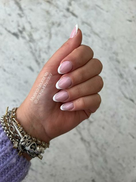 White classic french Short Almond Nails, Short Almond, Almond Nails, French Nails, Almond, Nail Designs, Nails, Instagram