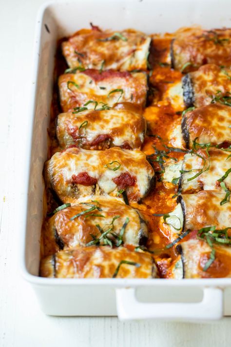 Eggplant Lasagna Rolls, Eggplant Ricotta Roll Ups, Eggplant Parmesan Roll Ups, Eggplant Rolls Recipes, Eggplant Roll Ups, Eggplant Parmesan Easy, Eggplant Roasted, Eggplant Parmesan Recipe, Recipes Veggie