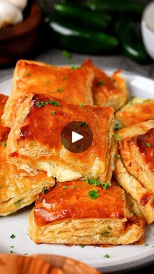 7.5K views · 3.7K reactions | Jalapeño Mozzarella Pastry Puffs.

If you need a quick snack or appetizer in under 20 minutes, make these Jalapeño Mozzarella Pastry Puffs. These things are super flakey, buttery, and absolutely addicting. 

INGREDIENTS
+ 2 Pastry Puff Sheets @pepperidgefarm 
+ 1/4 C unsalted butter
+ Salt to taste
+ 2 cloves garlic, minced
+ 2 tsp fresh parsley, chopped 
+ 1/2 C mozzarella cheese, shredded
+ 1 Jalapeno, deseeded and chopped
+ 1 egg, beaten

Bake at 400°F for 15-18 minutes until golden brown.

#jalapenomozzarella #pastrypuff #appetizers #snackideas #casitamaderecipes | Ryan Carter 🍻 | Outkast · SpottieOttieDopaliscious Puff Pastry Garlic Bread, Pastry Puff, Phyllo Recipes, Cheese Puffs, Appetizers Easy Finger Food, Breakfast Bites, Quick Snack, Puff Pastry Recipes, Pastry Dough