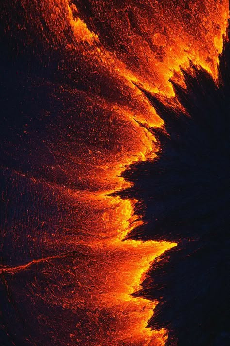 Hipster Aesthetic, Jagged Edge, Lava Flow, Sea Photo, Orange Aesthetic, Natural Phenomena, 그림 그리기, Amazing Nature, Volcano