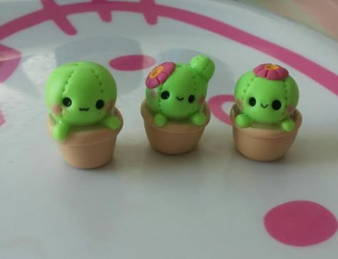 Cute Simple Clay Ideas, Cute Modeling Clay Ideas, Polymer Clay Figures Easy, Clay Figures Easy Step By Step, Mini Clay Ideas Easy, Cute Small Clay Ideas, Cute Easy Clay Ideas, Cute Things To Make Out Of Clay, Easy Modeling Clay Ideas