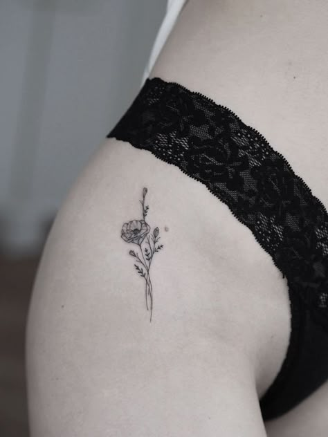 Dainty Flower Hip Tattoo, Red Ink Floral Tattoo, Bunami Ink, Pelvic Tattoos, Flower Hip Tattoos, Tattoo Hip, Stunning Tattoos, Flower Thigh Tattoos, Minimal Tattoos