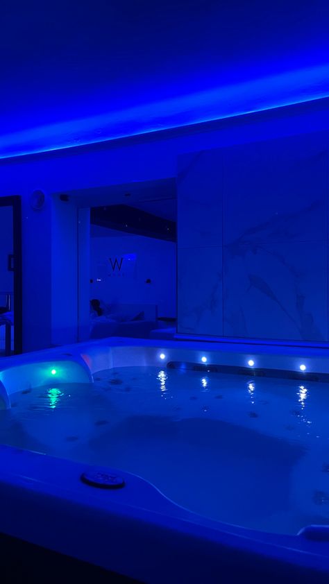 Jacuzzi Date, Jacuzzi Room, Indoor Jacuzzi, Miami, Pool, Lifestyle, Pins, Blue, White