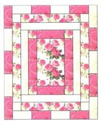 Panel Quilts Ideas Layout Patterns Free, 3 Yard Quilt Patterns Free, 3 Yard Quilt Patterns, Christmas Panels, Quilt Layouts, Simple Quilts, Charm Pack Quilt Patterns, Quilt Panels, Panel Quilt Patterns