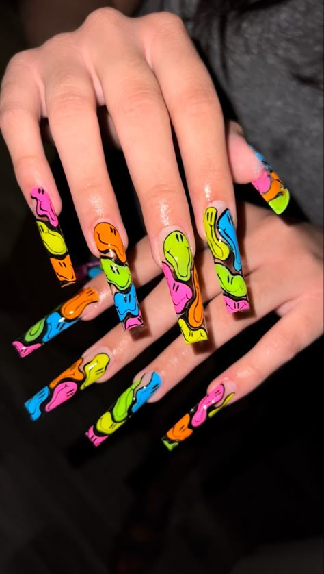 Smiley Faces Nails, Rainbow Smiley Face Nails, Smiley Face Acrylic Nails, Trippy Smiley Nails, Fun Spring Nails Acrylic, Trippy Nail Ideas, Amsterdam Nails, Smiley Face Nail Art, Smiley Face Art