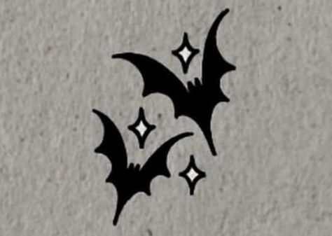 Small Feminine Bat Tattoo, Minimal Goth Tattoo, Goth Simple Tattoos, Tiny Bats Tattoo, Goth Small Tattoo, Cute Bat Tattoos, Tiny Goth Tattoo, Traditional Bat Tattoo Design, Bat Line Drawing