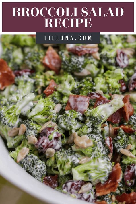 Simple Broccoli Salad is tasty and hearty topped with a delicious homemade dressing. It's perfect for BBQs and get-togethers. #broccolisalad #salad #veggies #broccoli #summersalads Bacon Broccoli Salad, Brócoli Salad, Broccoli Salad With Bacon, Crunchy Broccoli, Easy Broccoli Salad, Bacon Broccoli, Broccoli Salad Bacon, Broccoli Salad Recipe, Bacon Salad