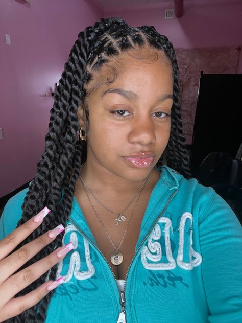 Criss Cross Island Twist, Cross Cross Passion Twist, Cross Passion Twist, Criss Cross Passion Twist, Fun Braids, Sassy Hairstyles, Island Twist, Senegalese Twists, Passion Twists