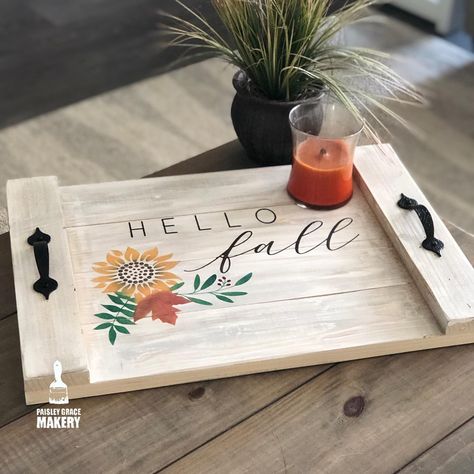 Hello Fall with Florals: FARMHOUSE TRAY DESIGN - Paisley Grace Designs Fall Serving Tray, Serving Trays Design, Farmhouse Serving Trays, Painted Serving Trays, Diy Serving Tray, Personalized Serving Tray, Fall Tray, Pinterest Fail, Decoupage Decor