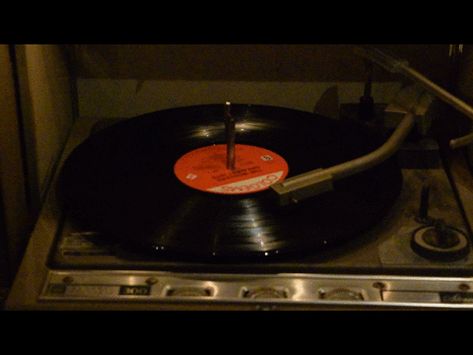 Record Gif, 80s Gifs, 80s Gif, 80s Music Videos, Banners Music, Vibe Video, Music Lyrics Songs, The Monkees, Header Banner